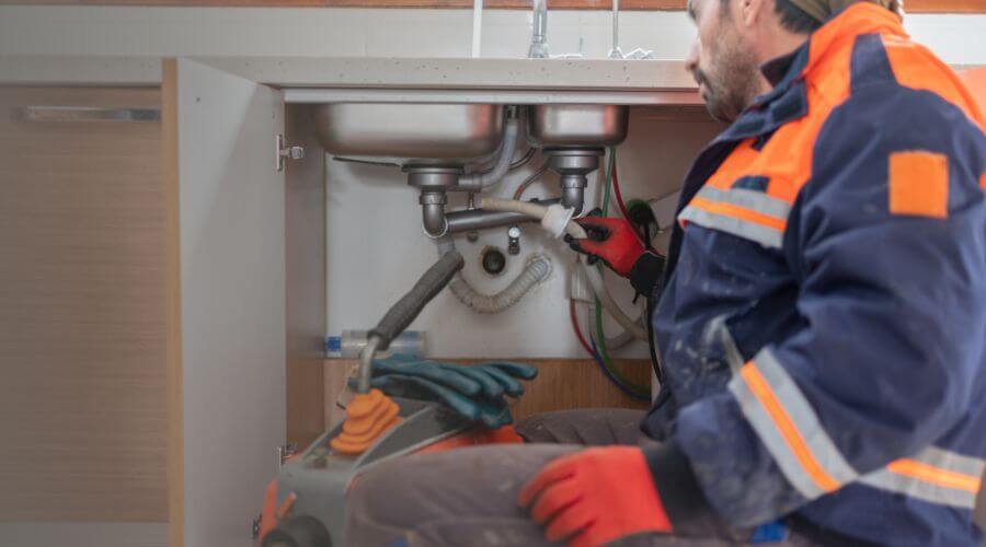 Professional slab leak plumber services in Long Lane, MO